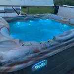 Hausboot - Floating House Water Lily 普拉