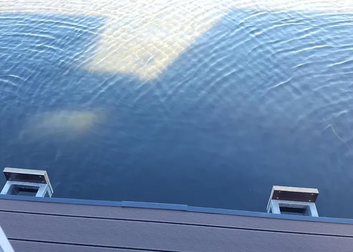 Hausboot - Floating House Water Lily 풀라