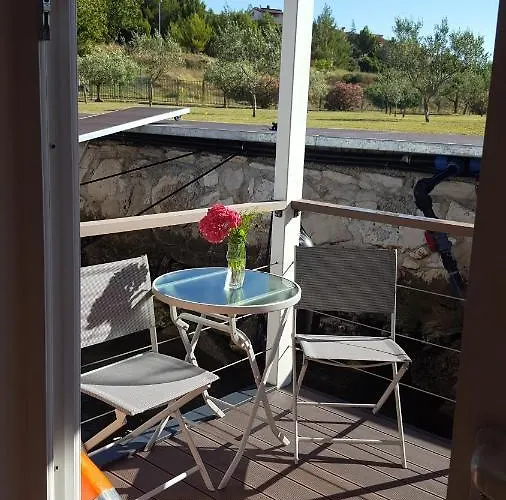 보트호텔 Hausboot - Floating House Water Lily *